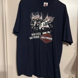 Harley Davidson tee shirt.